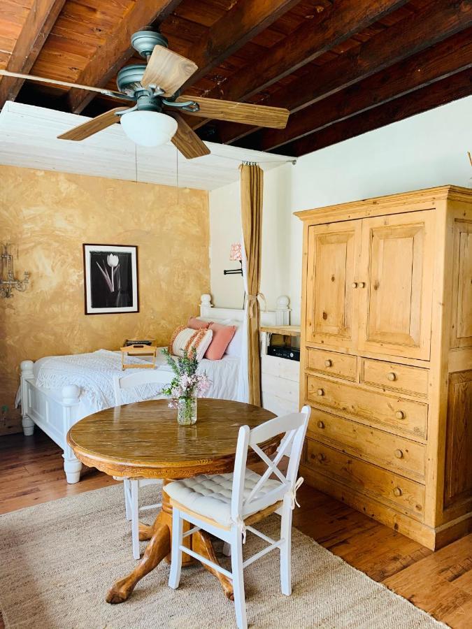 Under The Tuscan Sun Cottage In West Los Ángeles Exterior foto
