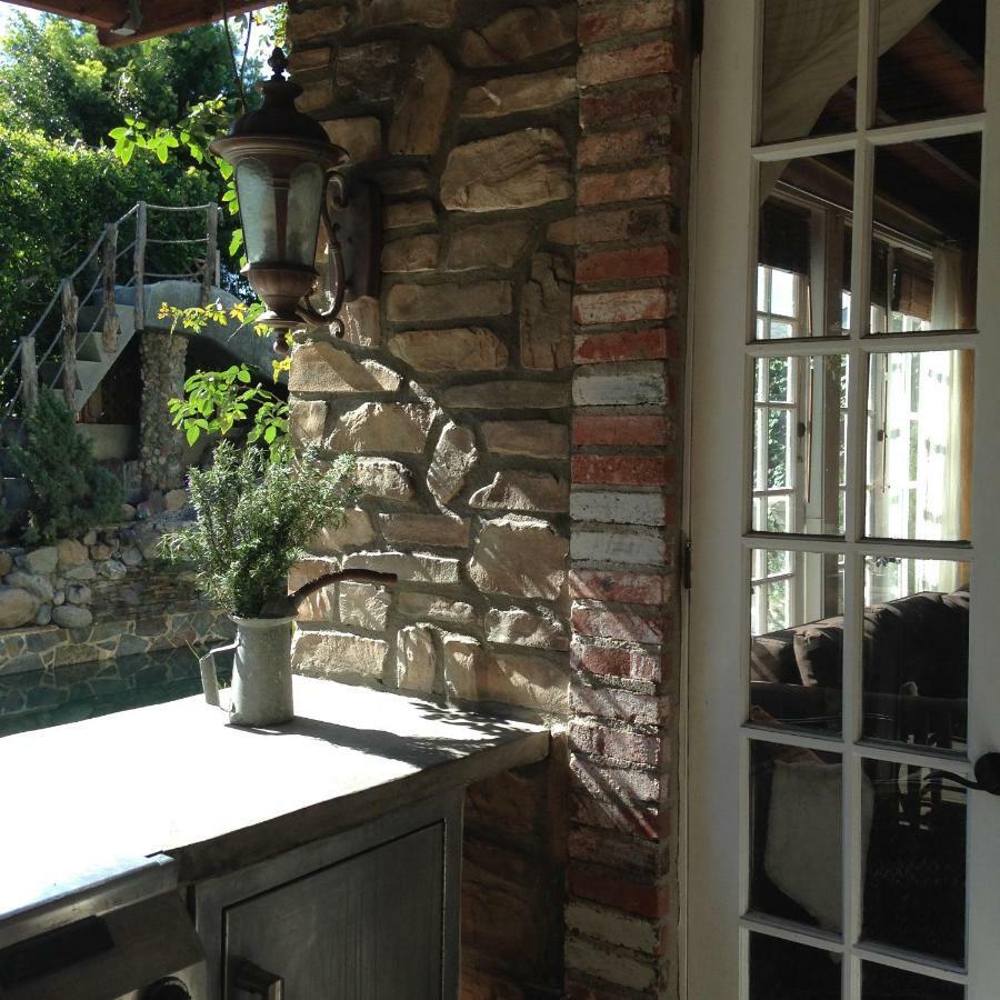 Under The Tuscan Sun Cottage In West Los Ángeles Exterior foto